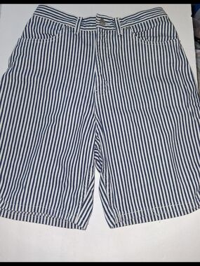 Vintage Faded Glory Navy and White Striped Women’s Shorts